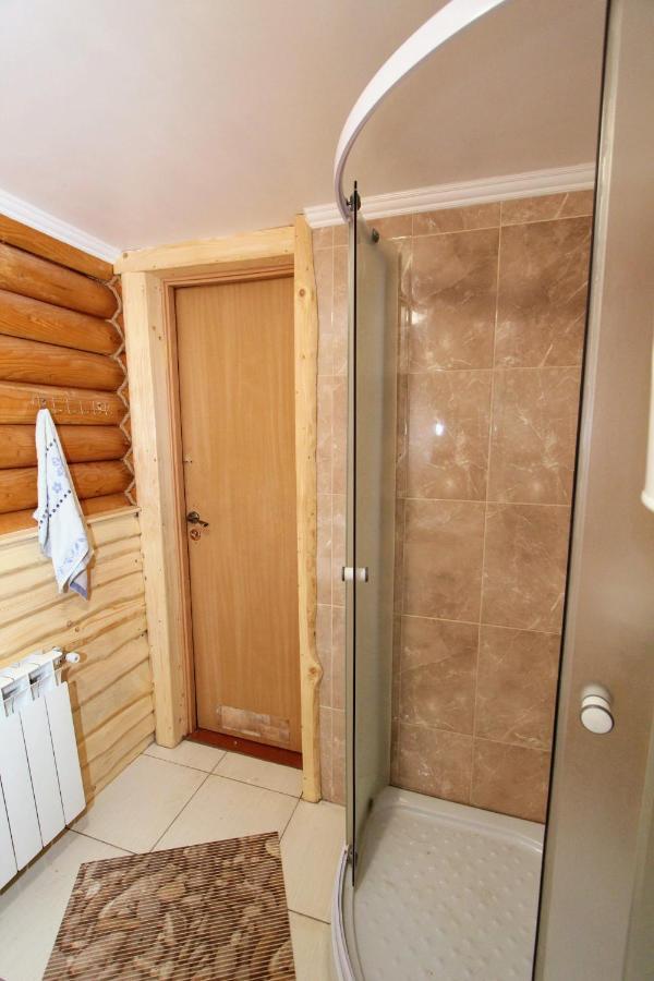 Мала Одеса Hotel Yablunytsya Eksteriør billede